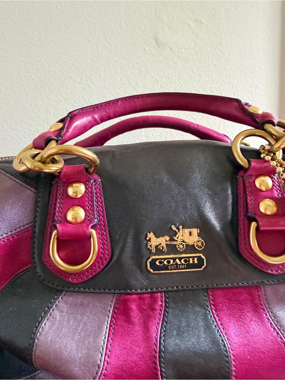 Vintage COACH Madison leather
Ombré purple Sabrina tote bag - Picture 2 of 10